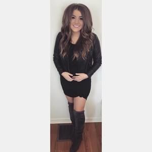Meet your Posher, Alyssa